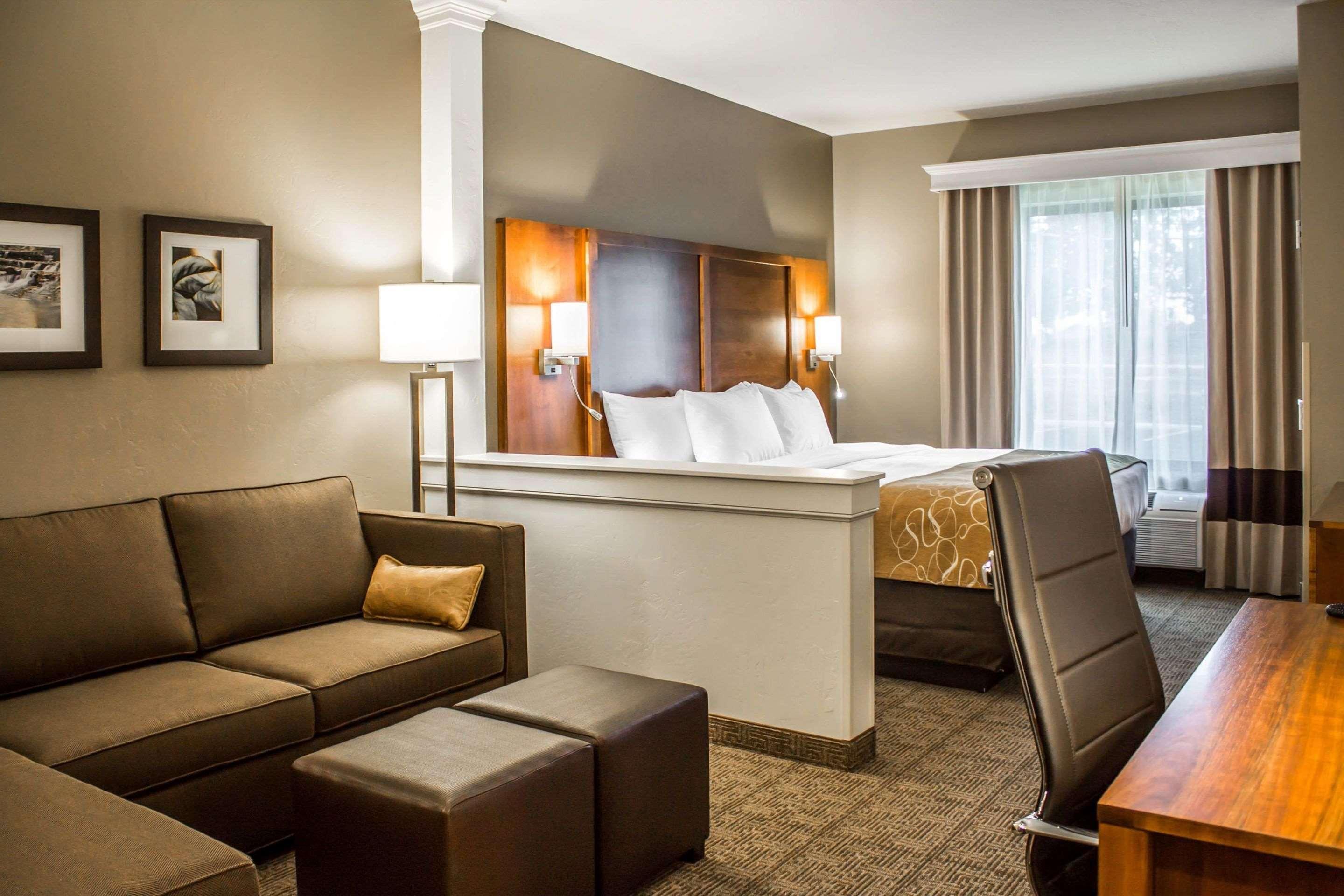Comfort Suites Hartville-North Canton Uniontown Buitenkant foto