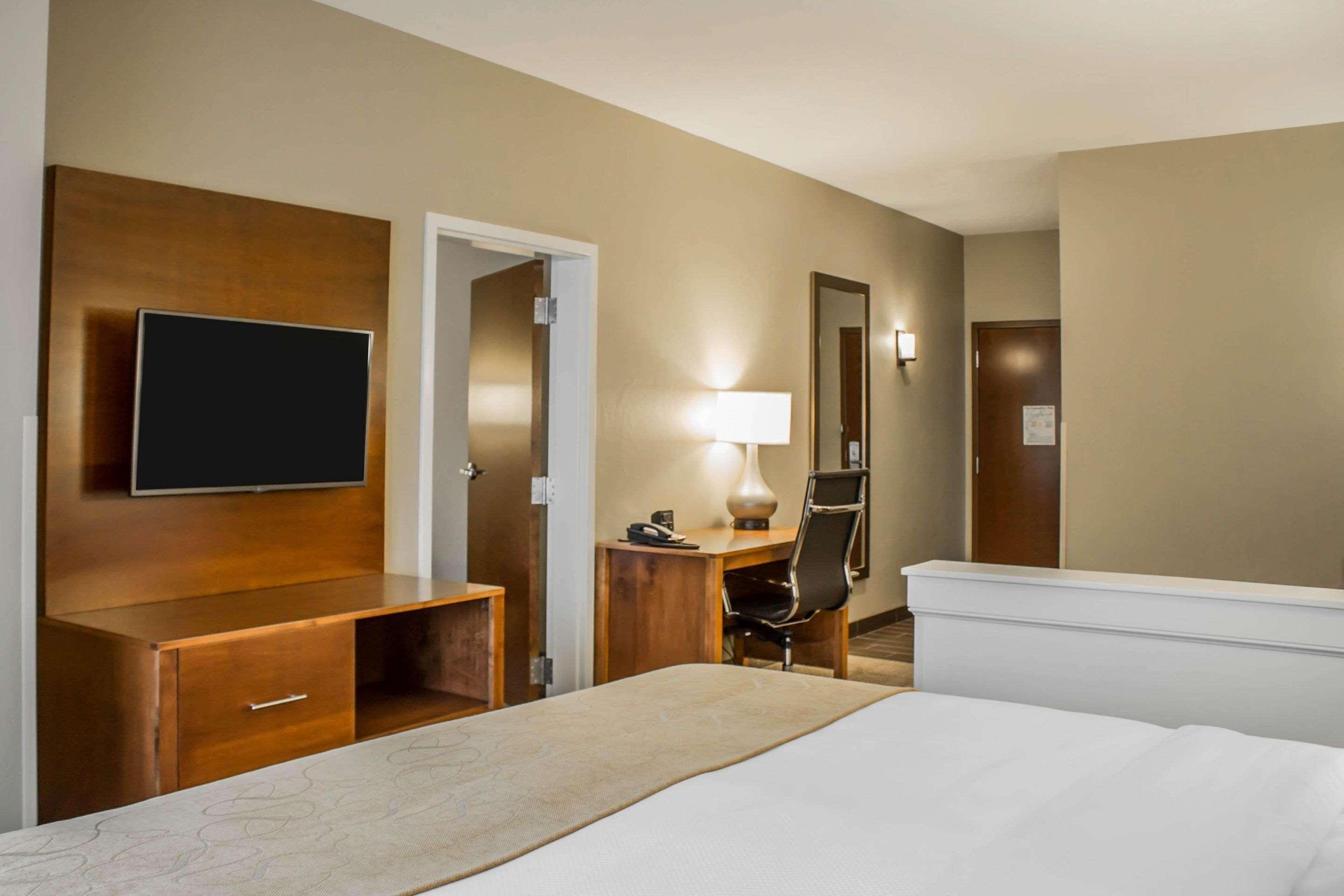 Comfort Suites Hartville-North Canton Uniontown Buitenkant foto